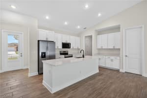 1625 15th Place, Cape Coral, FL 33991 - MLS#2026007998