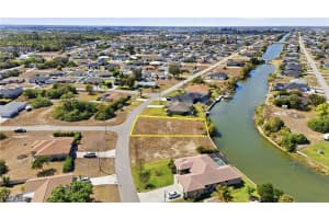 337 5th Terrace, Cape Coral, FL 33909 Sold 03/27/26