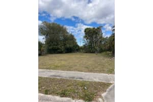 2915 Price Avenue, Fort Myers, FL 33916 - MLS#2026008057