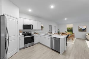 8007 Van Court, Labelle, FL 33935 - MLS#2026008071