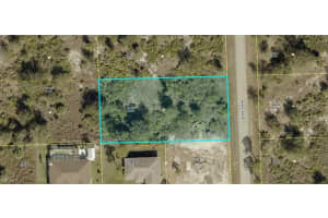 903 Maple Avenue, Lehigh Acres, FL 33972 - MLS#2026008083