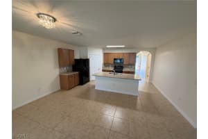 323 19th Lane, Cape Coral, FL 33991 - MLS#2026008091