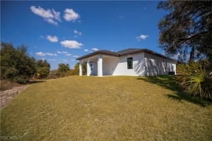 3034 Beechwood Circle, Labelle, FL 33935 - MLS#2026008093