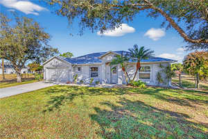 921 47th Avenue, Naples, FL 34120 - MLS#2026008128