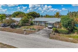 2349 Barcelona Avenue, Fort Myers, FL 33905 - MLS#2026008225