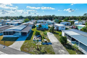 216 Captains Walk, North Fort Myers, FL 33917 - MLS#2026008230