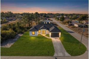 5231 6th Street, Lehigh Acres, FL 33971 - MLS#2026008241