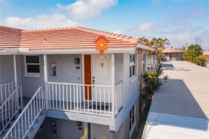 208 Cape Coral Parkway, Cape Coral, FL 33904 - MLS#2026008247