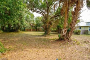 2753 2nd Street, Fort Myers, FL 33916 - MLS#2026008347