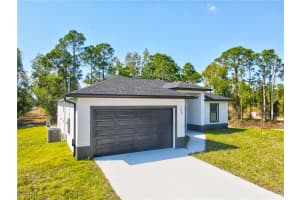 790 Bell Boulevard, Lehigh Acres, FL 33974 - MLS#2026008350