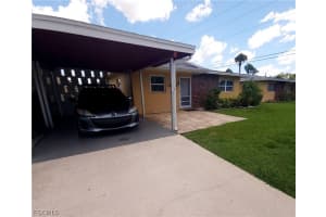 2206 6th Street, Lehigh Acres, FL 33936 - MLS#2026008360