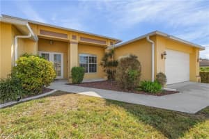 2137 11th Court, Cape Coral, FL 33991 - MLS#2026008372