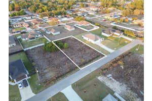 3804 3rd Street, Lehigh Acres, FL 33976 - MLS#2026008383