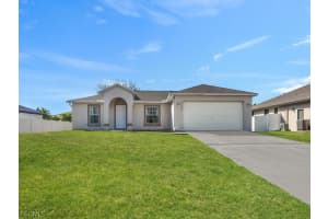 2120 Sw 28th Ter, Cape Coral