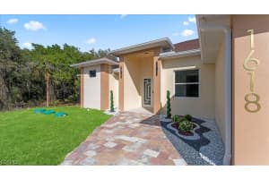 1618 Richmond Avenue, Lehigh Acres, FL 33972 - MLS#2026008411