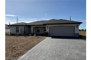 910 8th Terrace, Cape Coral, FL 33993 - MLS#2026008461