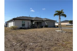 910 8th Terrace, Cape Coral, FL 33993 - MLS#2026008461