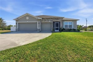 1632 13th Terrace, Cape Coral, FL 33991 - MLS#2026008515