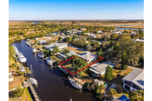 1071 Schooner Lane, Moore Haven, FL 33471 - MLS#2026008518