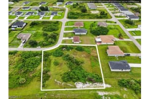 372 Pinafore Avenue, Lehigh Acres, FL 33974 - MLS#2026008551