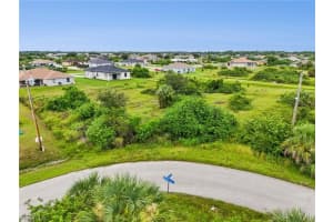 372 Pinafore Avenue, Lehigh Acres, FL 33974 - MLS#2026008551