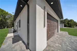 3604 58th Street, Lehigh Acres, FL 33971 - MLS#2026008583