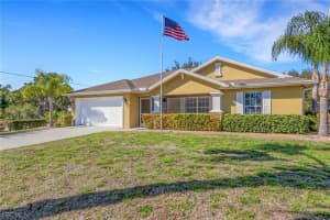 1105 Milwaukee Boulevard, Lehigh Acres, FL 33974 - MLS#2026008588