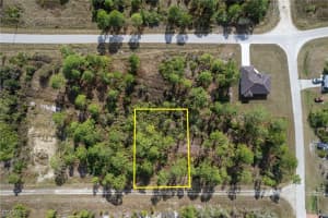 1018 Chandlee Street, Lehigh Acres, FL 33974 - MLS#2026008599