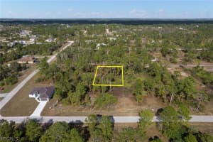 1018 Chandlee Street, Lehigh Acres, FL 33974 - MLS#2026008599