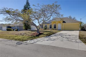 316 12th Place, Cape Coral, FL 33993 - MLS#2026008602