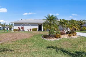 2317 44th Terrace, Cape Coral, FL 33914 - MLS#2026008625