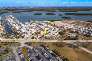 4 Helen Lane, Fort Myers Beach, FL 33931 - MLS#2026008704