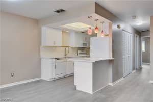 1113 Cape Coral Parkway, Cape Coral, FL 33914 - MLS#2026008718