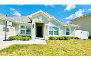 1137 4th Place, Cape Coral, FL 33909 - MLS#2026008740