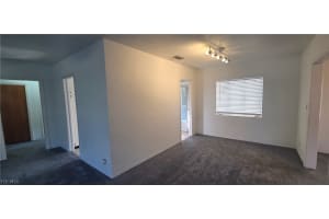 1662 Houston Street, Fort Myers, FL 33901 - MLS#2026008757