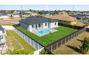 624 Tropicana Pkwy W, Cape Coral