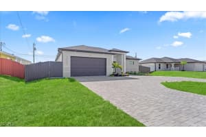 624 Tropicana Parkway, Cape Coral, FL 33993 - MLS#2026008814