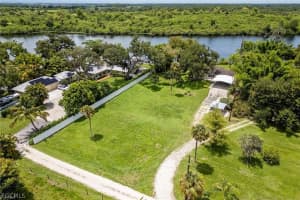 2030 Fort Denaud Rd, Labelle