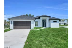 3314 10th Street, Lehigh Acres, FL 33971 - MLS#2026008831