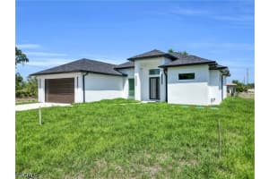 3314 10th Street, Lehigh Acres, FL 33971 - MLS#2026008831