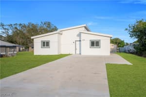 424 Alabama Road, Lehigh Acres, FL 33936 - MLS#2026008849