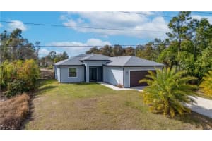 816 Bell Blvd S, Lehigh Acres