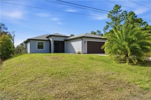 816 Bell Boulevard, Lehigh Acres, FL 33974 - MLS#2026008866