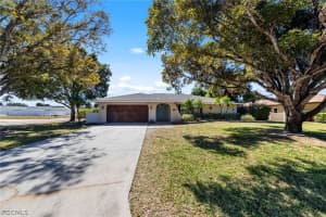 1364 Currier Circle, Fort Myers, FL 33919 - MLS#2026008904