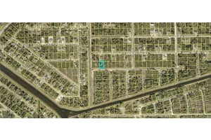 3014 29th Street, Lehigh Acres, FL 33971 - MLS#2026008962