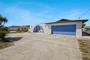 3926 Country Club Boulevard, Cape Coral, FL 33904 - MLS#2026008977