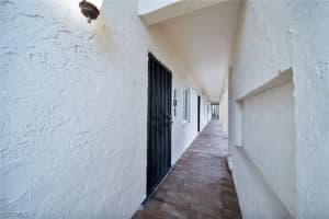 6184 Michelle Way, Fort Myers, FL 33919 - MLS#2026008997