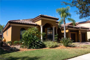 7414 Pointe Venezia Dr, Orlando