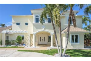 5208 8th Court, Cape Coral, FL 33914 - MLS#2026009006