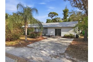 1180 Old Bridge Rd, North Fort Myers